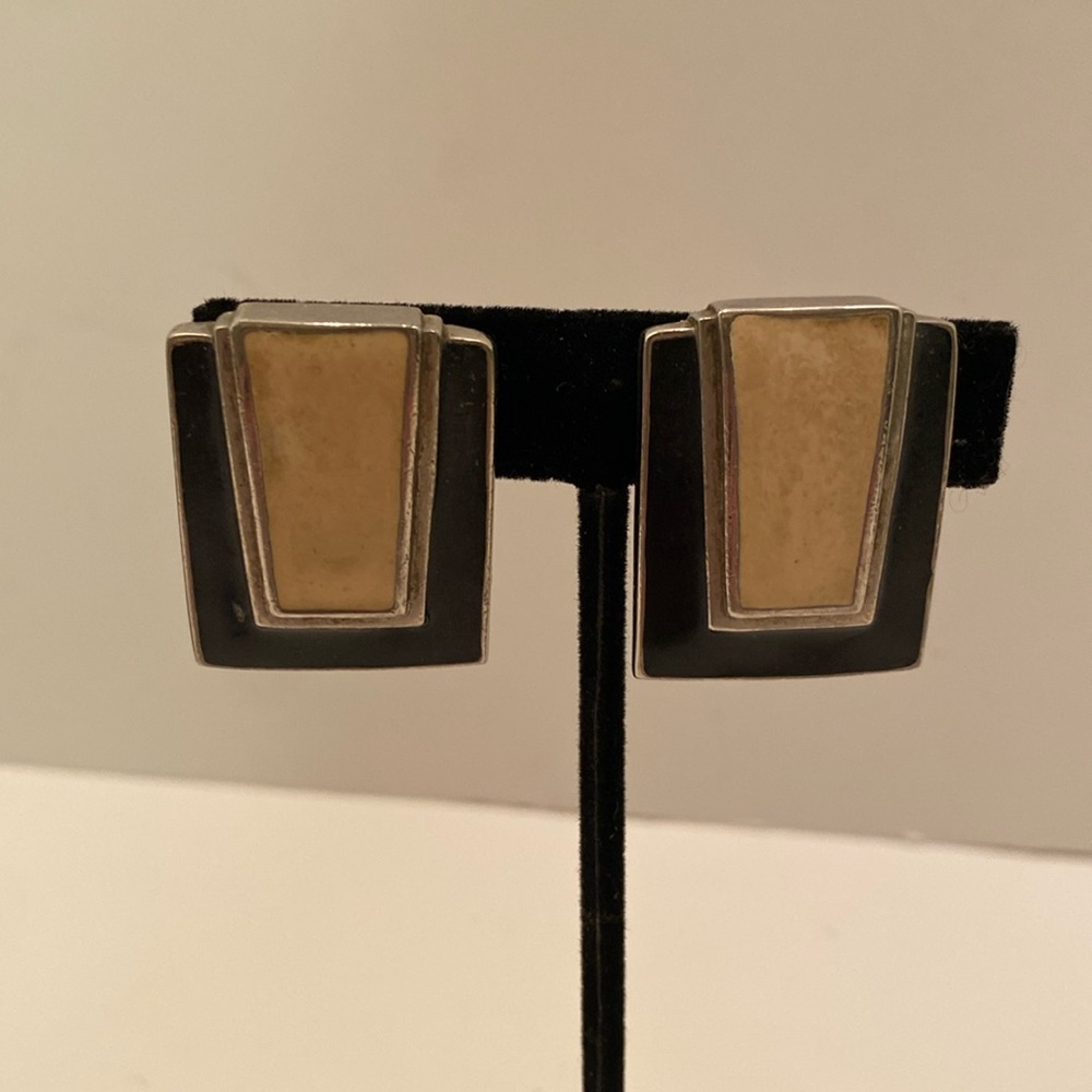 Carolee Vintage Art Deco Clip On earrings